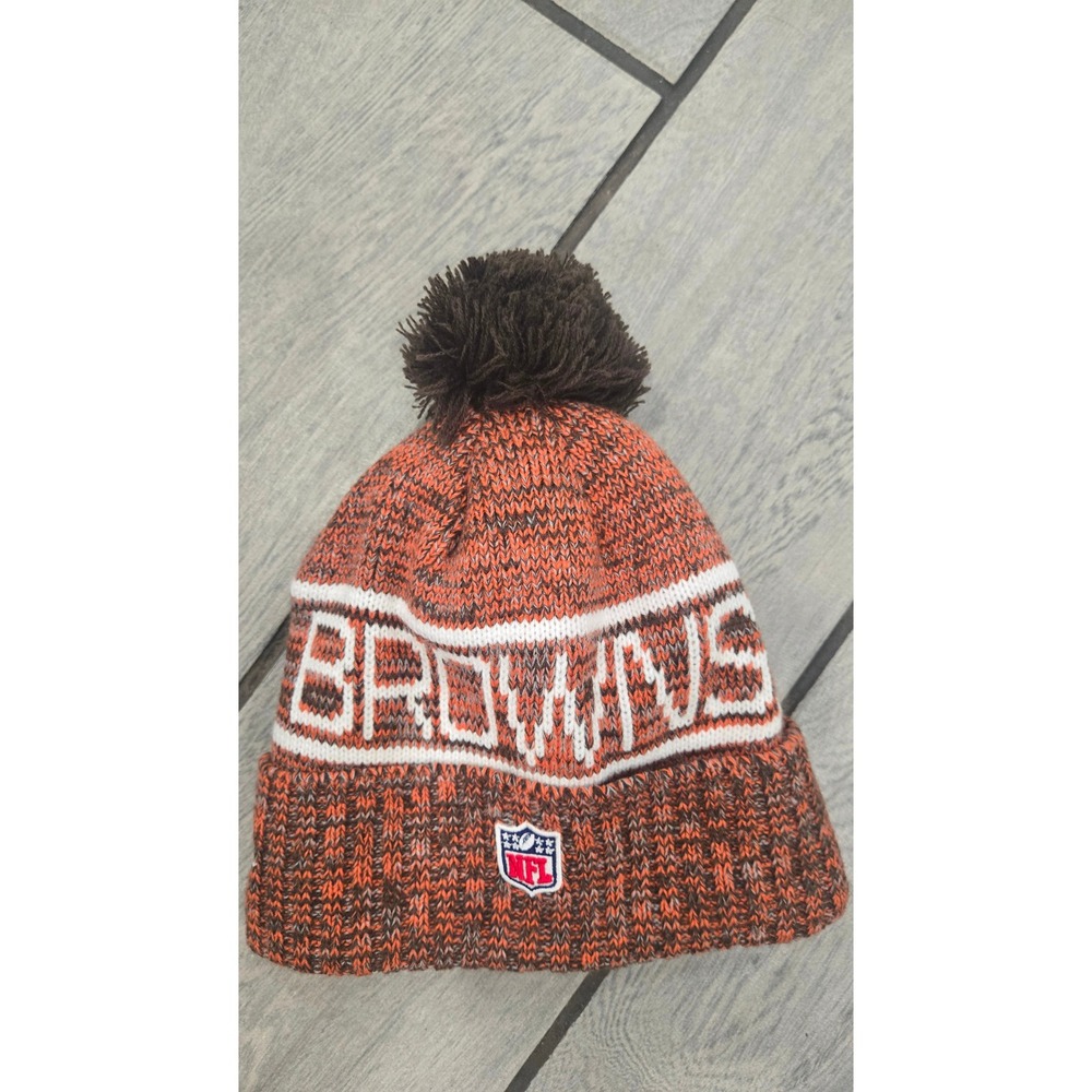 New Era Cleveland Browns NFL On-Field Sport Knit Beanie Orange Brown Pom Hat NEW